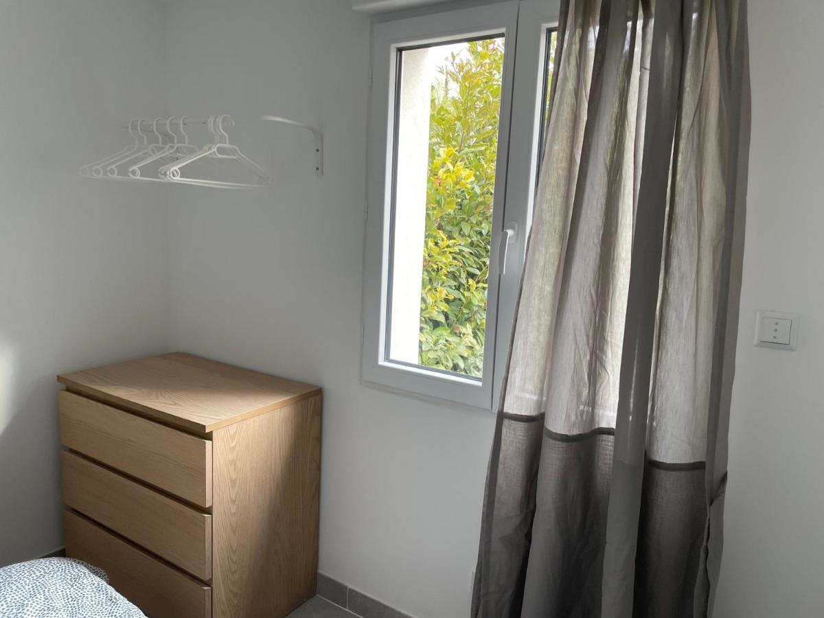 Appartement Avec Terrasse Vue Sorgue Le Thor Exterior foto